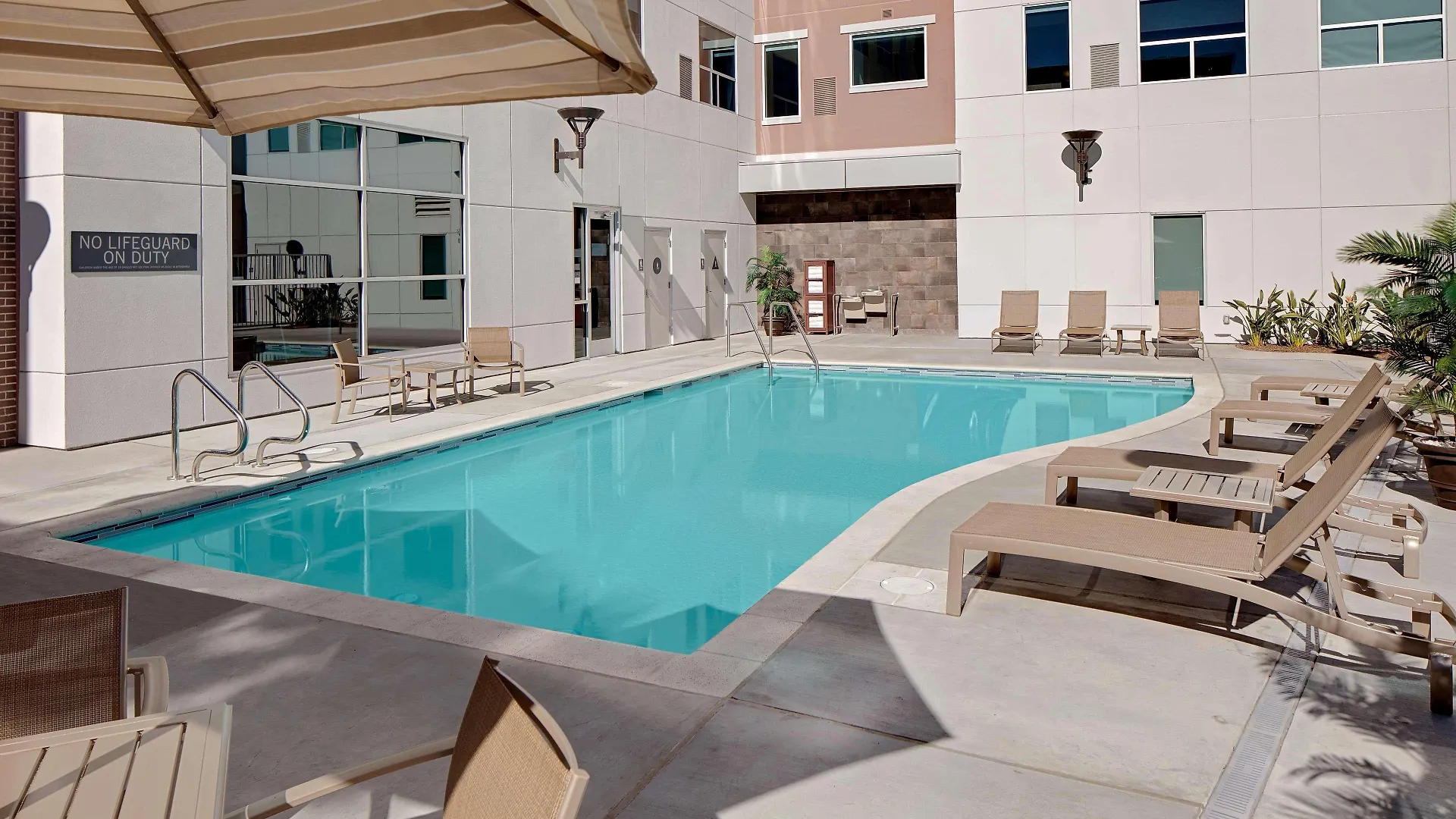 Hyatt House Irvine/John Wayne Airport Hotel  Irvine
